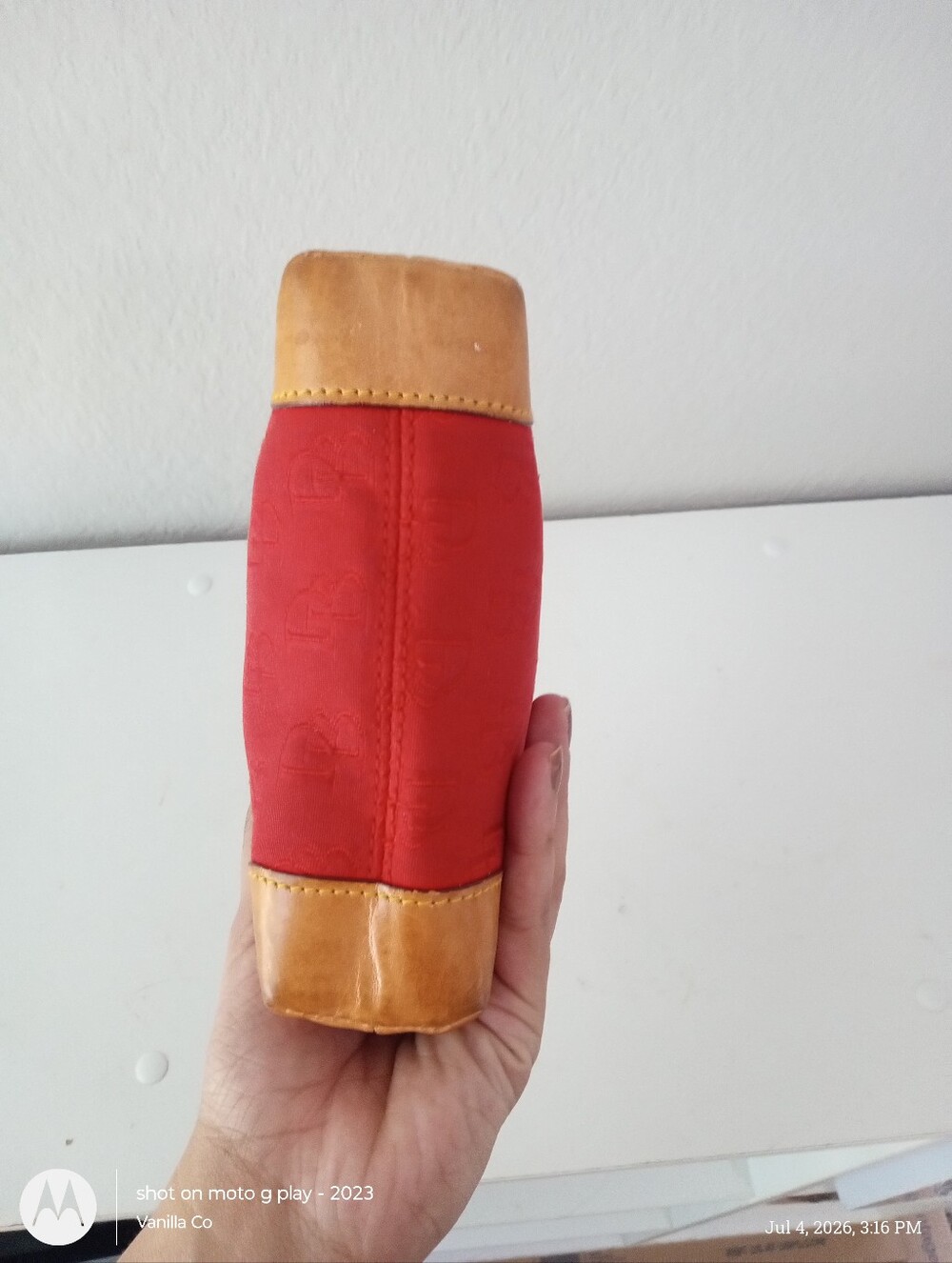 Vintage Dooney & Bourke Cosmetic Bag Red Small - Picture 3 of 5